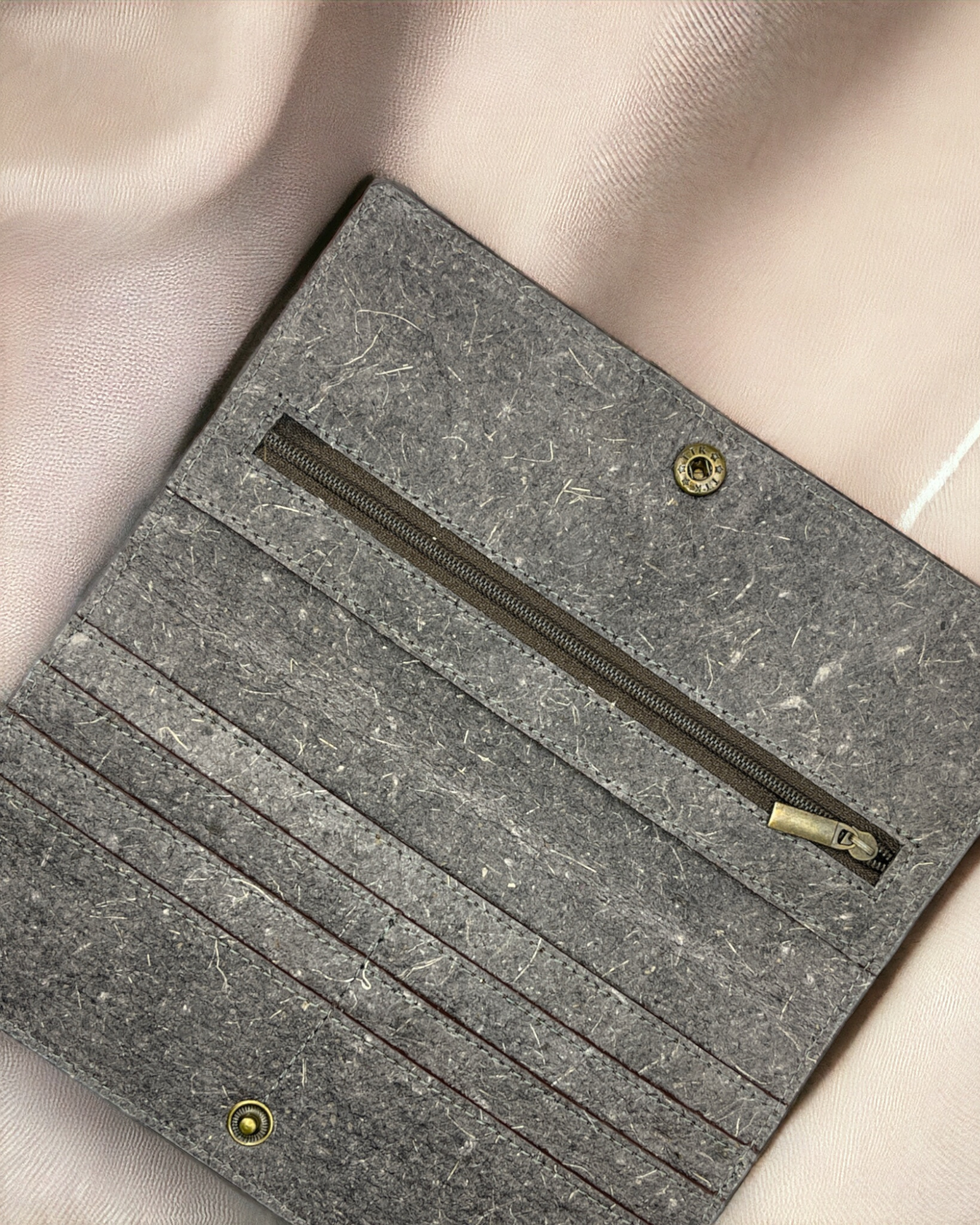 Ultra Slim Wallet-1